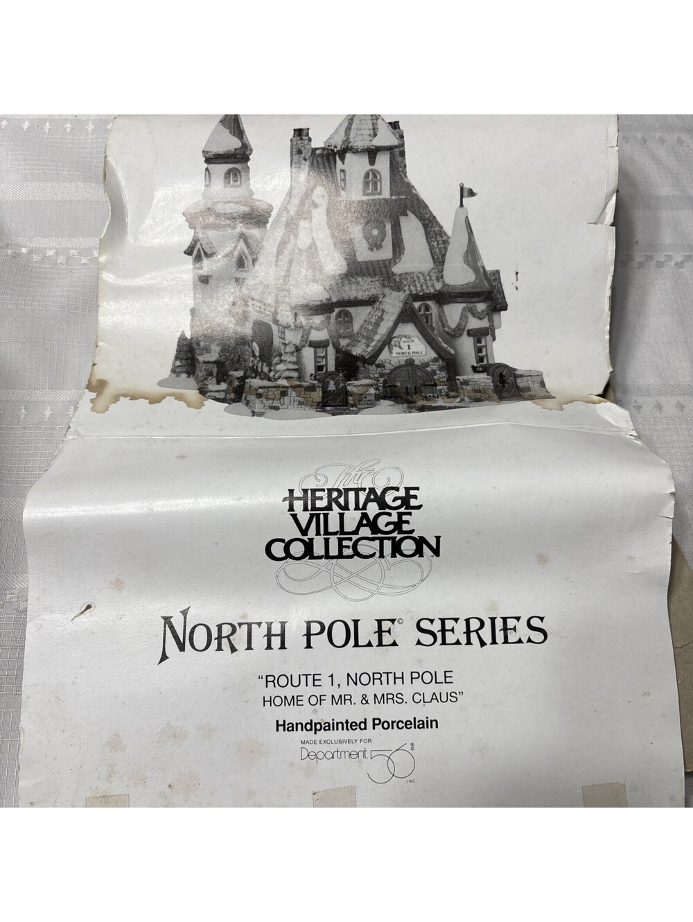 Dept 56 North Pole - Route 1 North Pole Home of Mr. & Mrs. Claus Lighted House - Picture 8 of 8